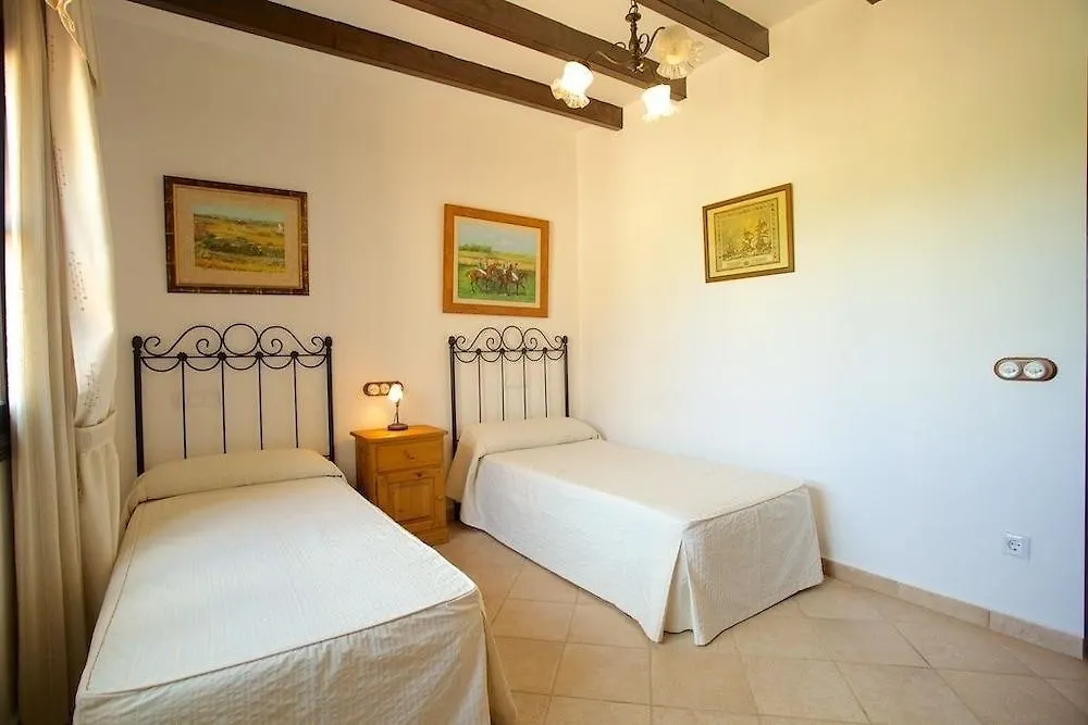Pedregal Villa Marratxi 0*,